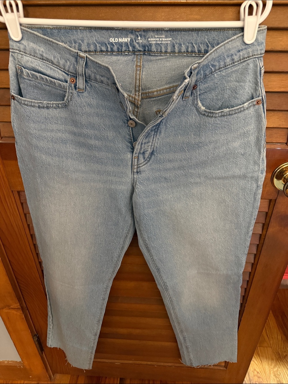 NWOT Women’s Old Navy high rise slouchy straight jeans